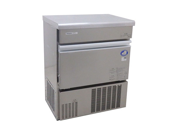 横浜市港南区より2014年製 パナソニック アンダーカウンター製氷機 SIM-S4500を高価買取りしました！