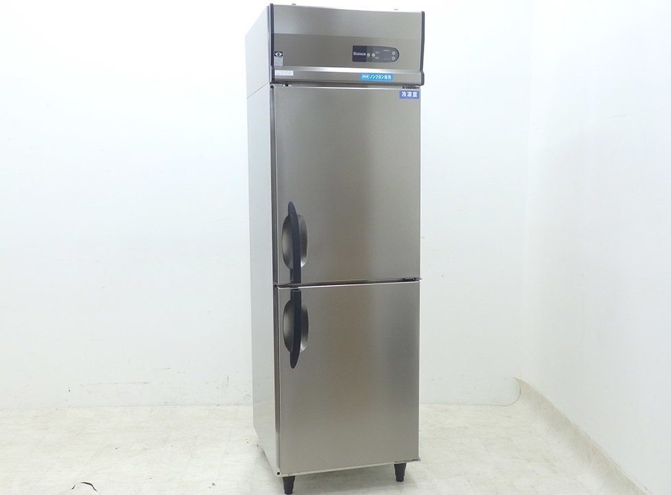 横浜市港北区より2018年製 ダイワ 業務用タテ型冷凍冷蔵庫 231NYS1 を高価買取りしました！