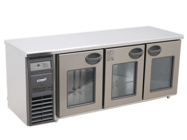 東京都目黒区より2013年製フクシマ コールドテーブル冷蔵庫YRC-180RM1を高価買取りしました！