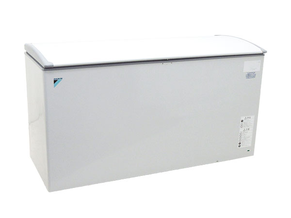 横浜市戸塚区より2014年製 ダイキン 業務用冷凍庫/横型冷凍ストッカー LBFD5AASを高価買取りしました！
