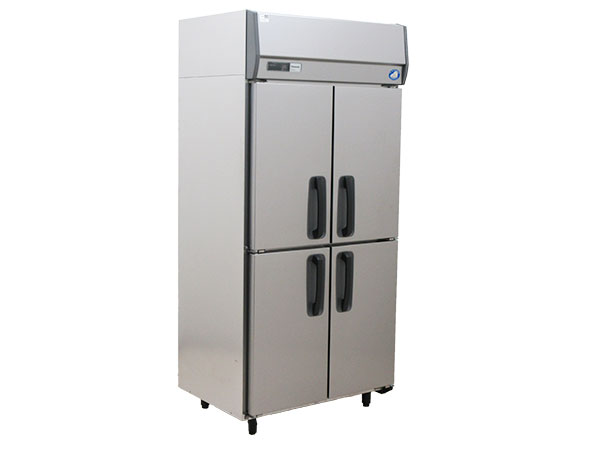 神奈川県厚木市より2015年製 パナソニック 業務用タテ冷蔵庫 SRR-K961S　高価買取りしました！
