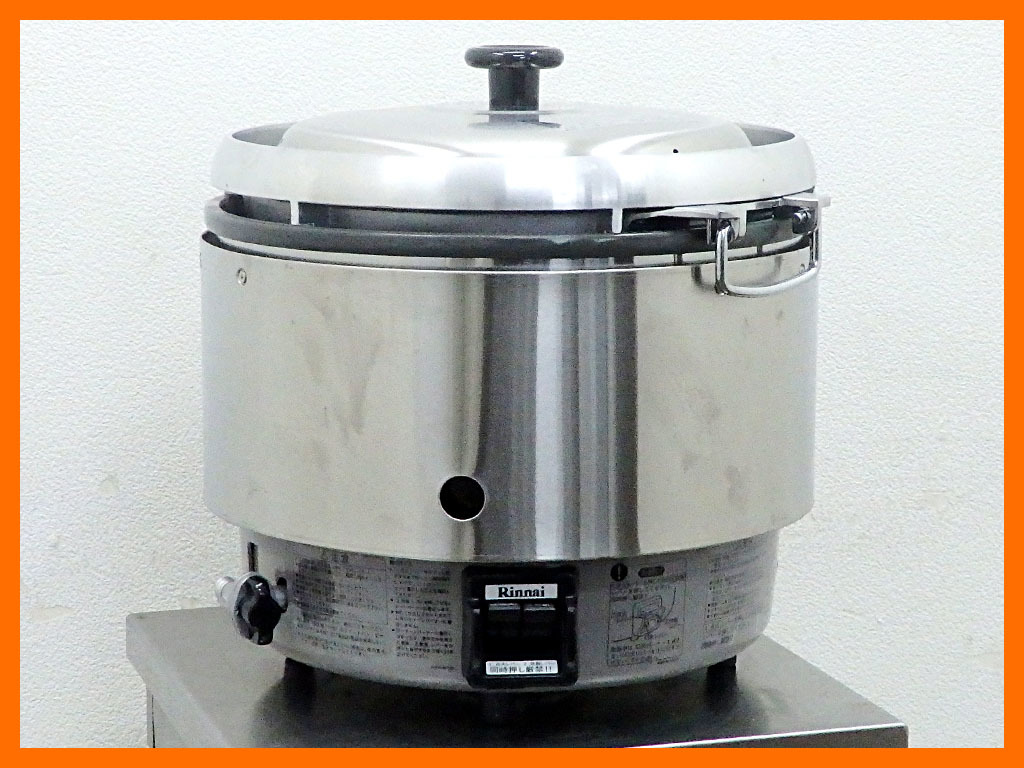 東京都目黒区より2017年製 リンナイ 業務用ガス炊飯器 RR-30S2を高価買取りしました！
