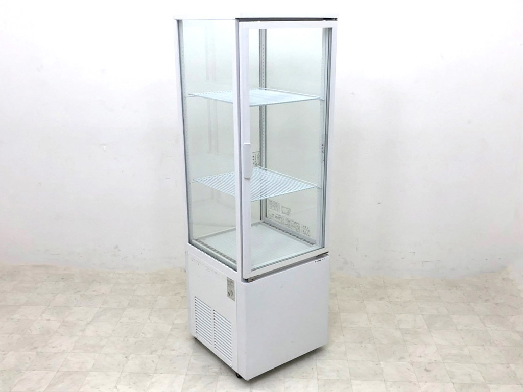 <em>買取金額</em><span>50,000円</span>サンデン製 5面ガラス冷蔵ショーケースを高価出張買取りしました。