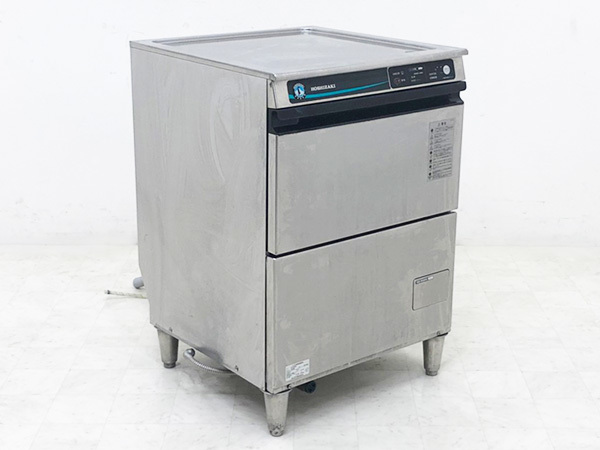 <em>買取金額</em><span>250,000円</span>ホシザキ アンダーカウンター業務用食器洗浄機を高価出張買取りしました。