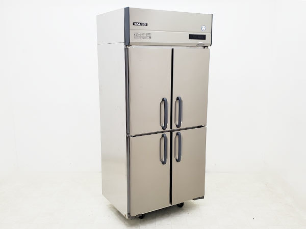 <em>買取金額</em><span>95,000円</span>フクシマガリレイ 業務用タテ型冷蔵庫611Lを高価出張買取りしました。