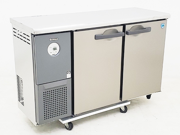 <em>買取金額</em><span>50,000円</span>ダイワ大和冷機 コールドテーブル冷蔵庫を高価出張買取りしました。